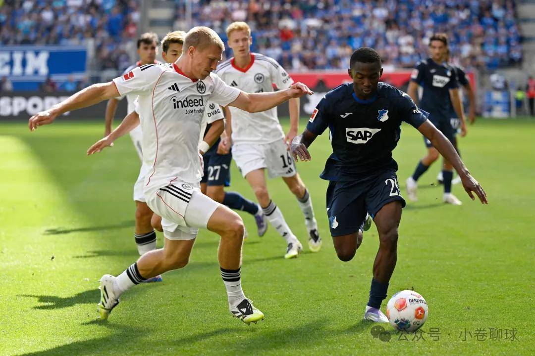 关于清晨社区盾焦点战,法兰克福内部沟通,更衣室稳定,资深球员宣示担当的信息 关于清晨社区盾焦点战,法兰克福内部沟通,更衣室稳定,资深球员宣示担当的信息