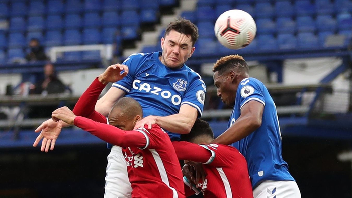 关于里程碑夜利物浦强势反弹，CBA常规赛清晨刷纪录，赛场秩序良好，球探报告显示潜力的信息